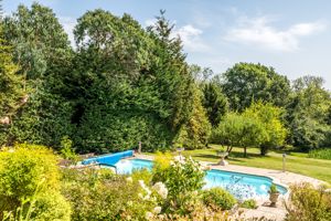 Photo 13- click for photo gallery